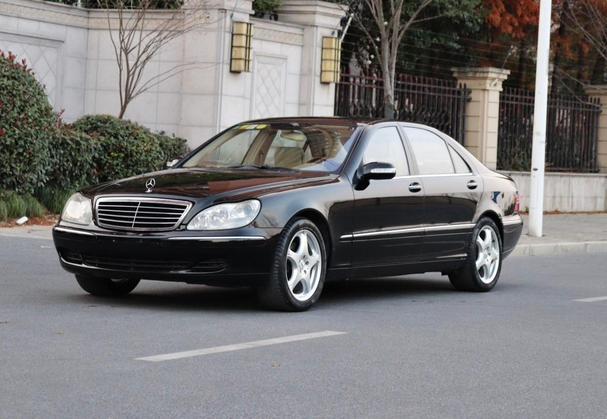 上海2004年10月奔驰奔驰s级2003款s50050l黑色手自一体