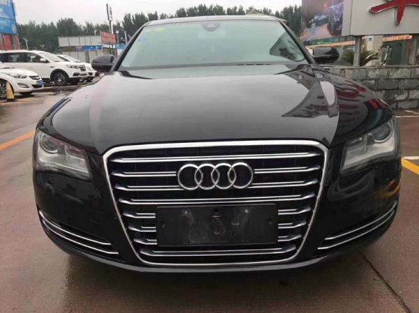 奥迪 奥迪A8  2011款 A8L 3.0TFSI quattro 豪华型