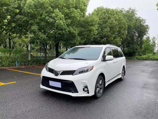 丰田 塞纳  2015款 3.5L 四驱L