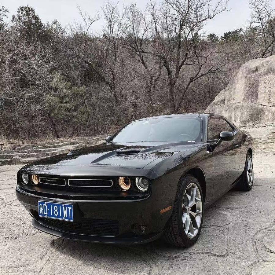 枣庄2020年6月道奇挑战者sxtplus黑色手自一体