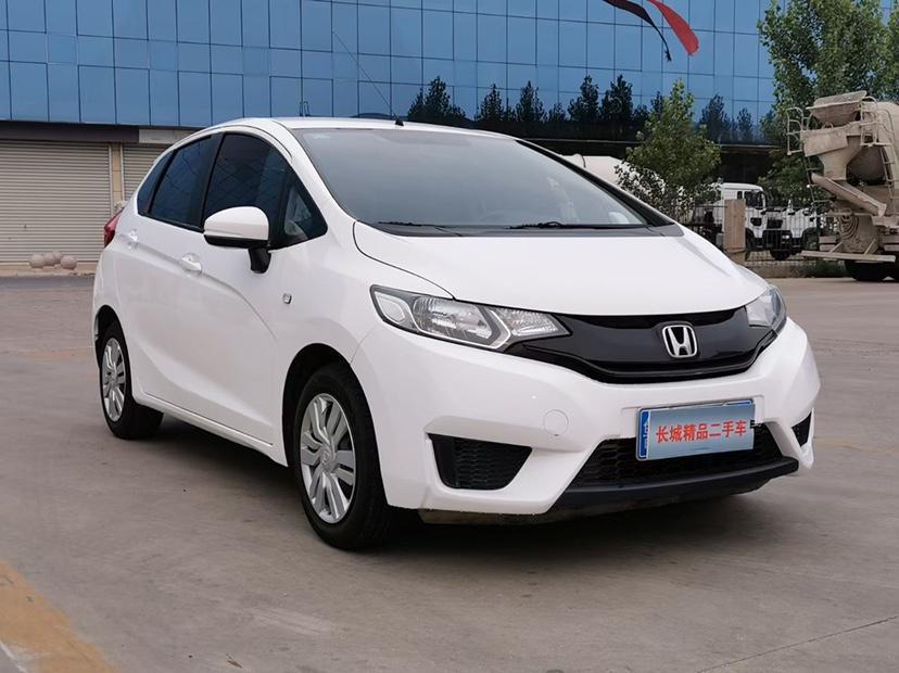 【临沂】2016年6月 本田 飞度 2016款 1.5l lx cvt舒适型 自动档