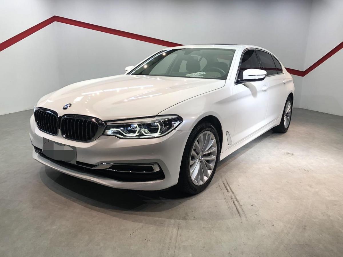 绍兴2020年4月宝马宝马5系2020款530li领先型豪华套装白色手自一体