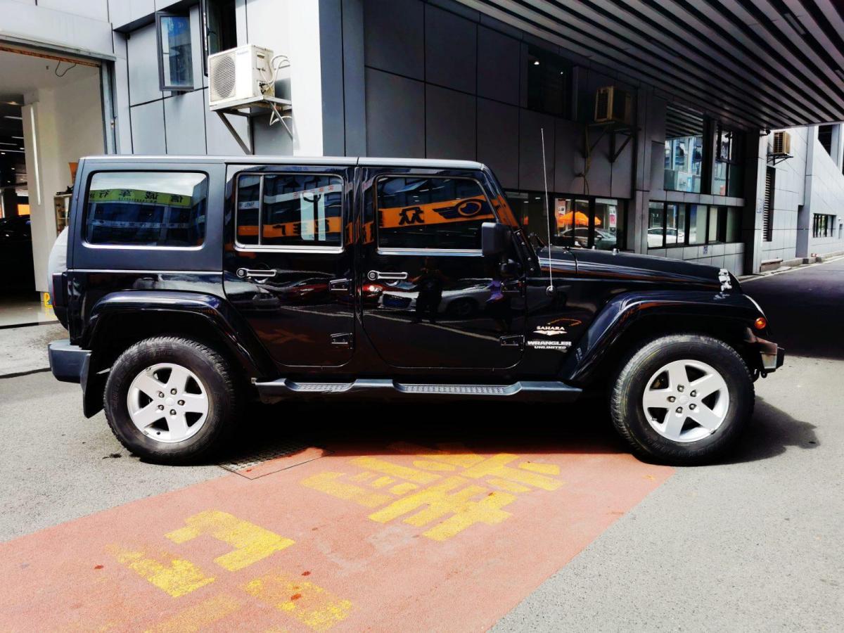 jeep 牧马人 2012款 3.6l sahara 四门版图片