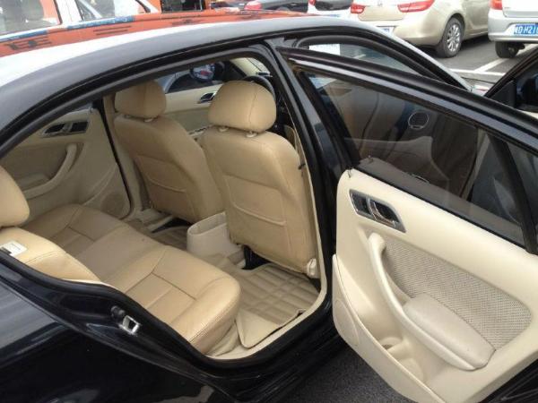 【淮南】2009年1月 大众 朗逸 1.6手动挡 黑色 手动挡