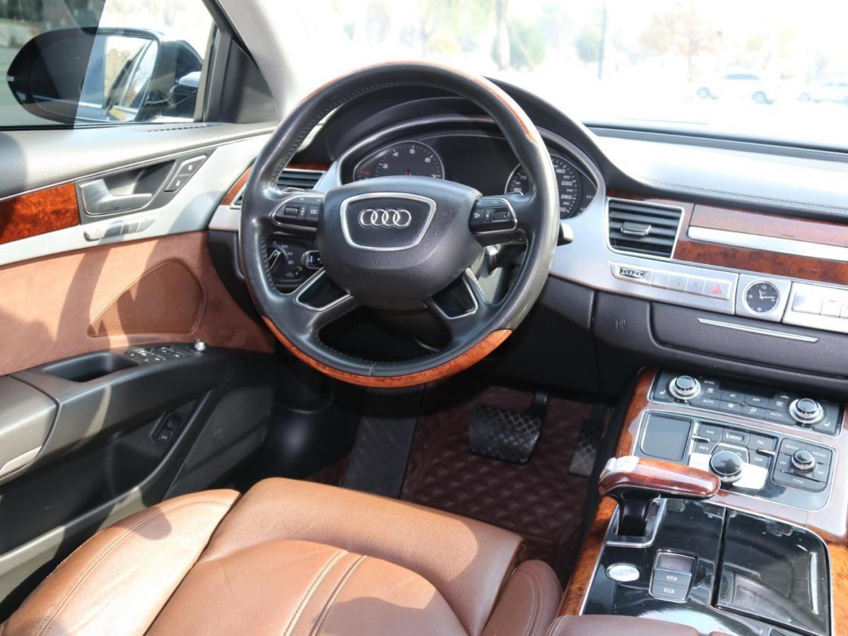 奥迪 奥迪a8  2011款 a8l 3.0 tfsi quattro舒适型(213kw)图片
