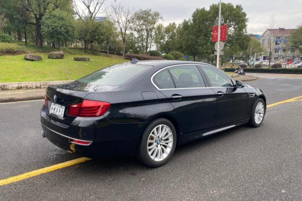 2016年12月宝马宝马5系2017款525li豪华设计套装