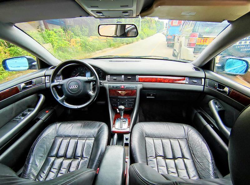 奥迪 奥迪a6  2003款 2.8 手自一体图片