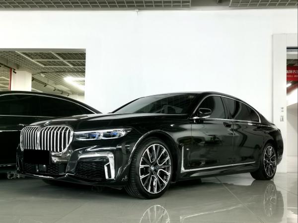 宝马 宝马7系  2021款 740Li xDrive 行政型 M运动套装