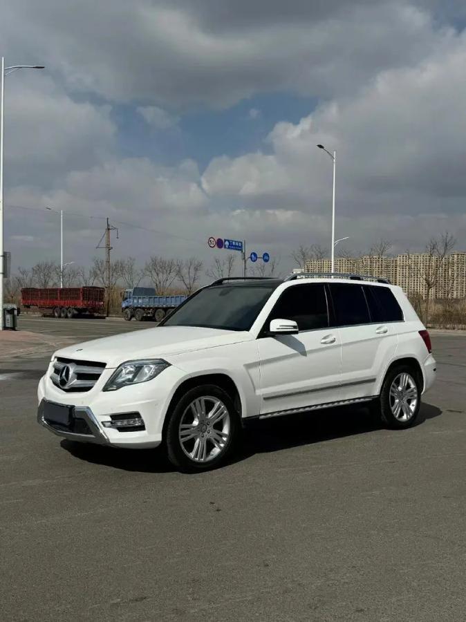 奔馳 奔馳GLK級  2015款 GLK 260 4MATIC 動(dòng)感型 極致版圖片