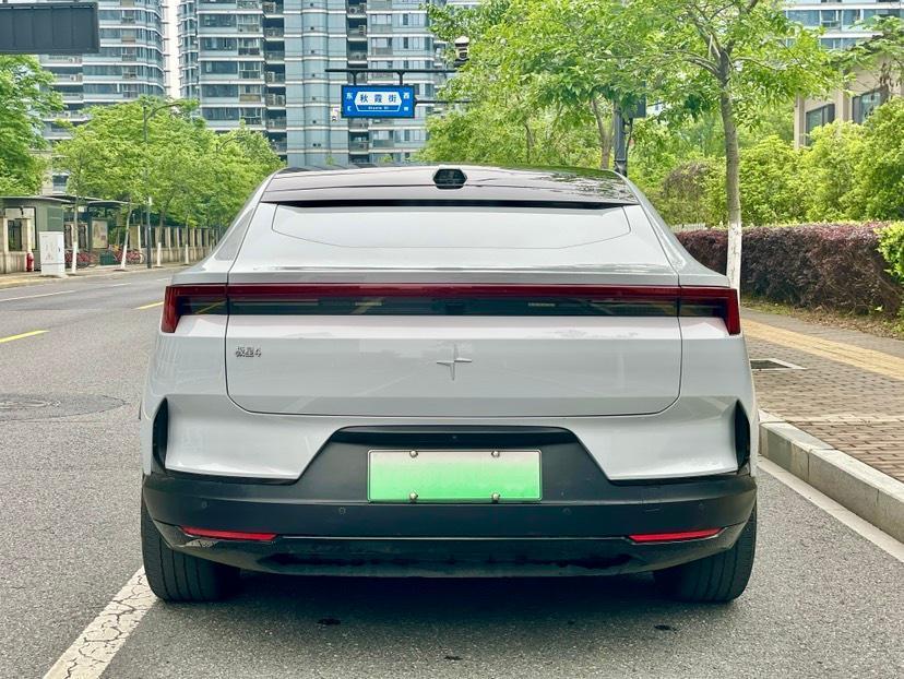 Polestar極星 Polestar 4  2024款 單電機標(biāo)準(zhǔn)續(xù)航PLUS圖片