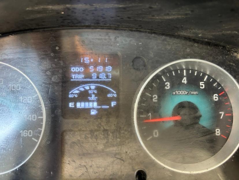 金杯封閉貨車圖片