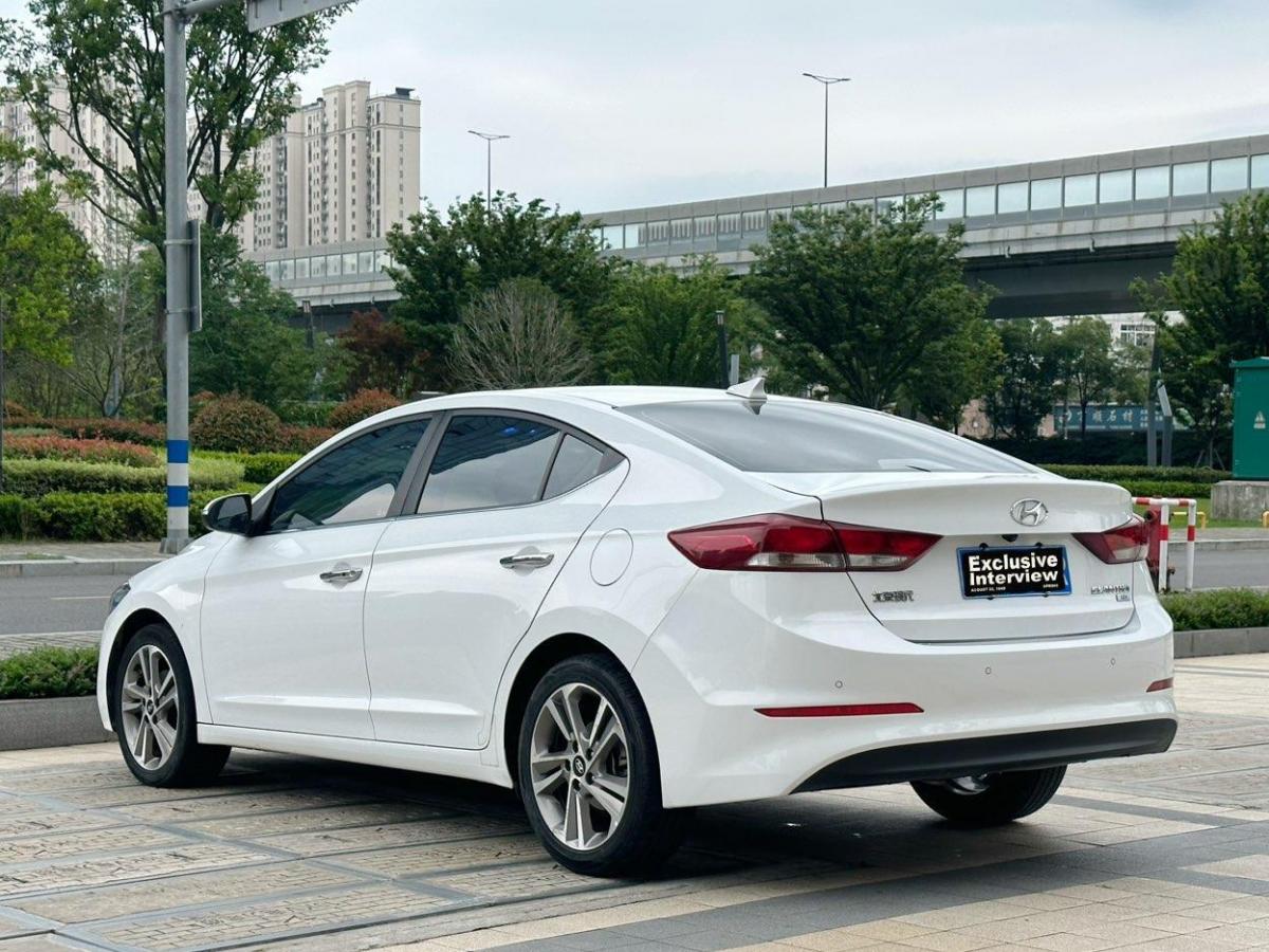 現(xiàn)代 領(lǐng)動(dòng)  2018款 1.6L 自動(dòng)15周年特別版圖片