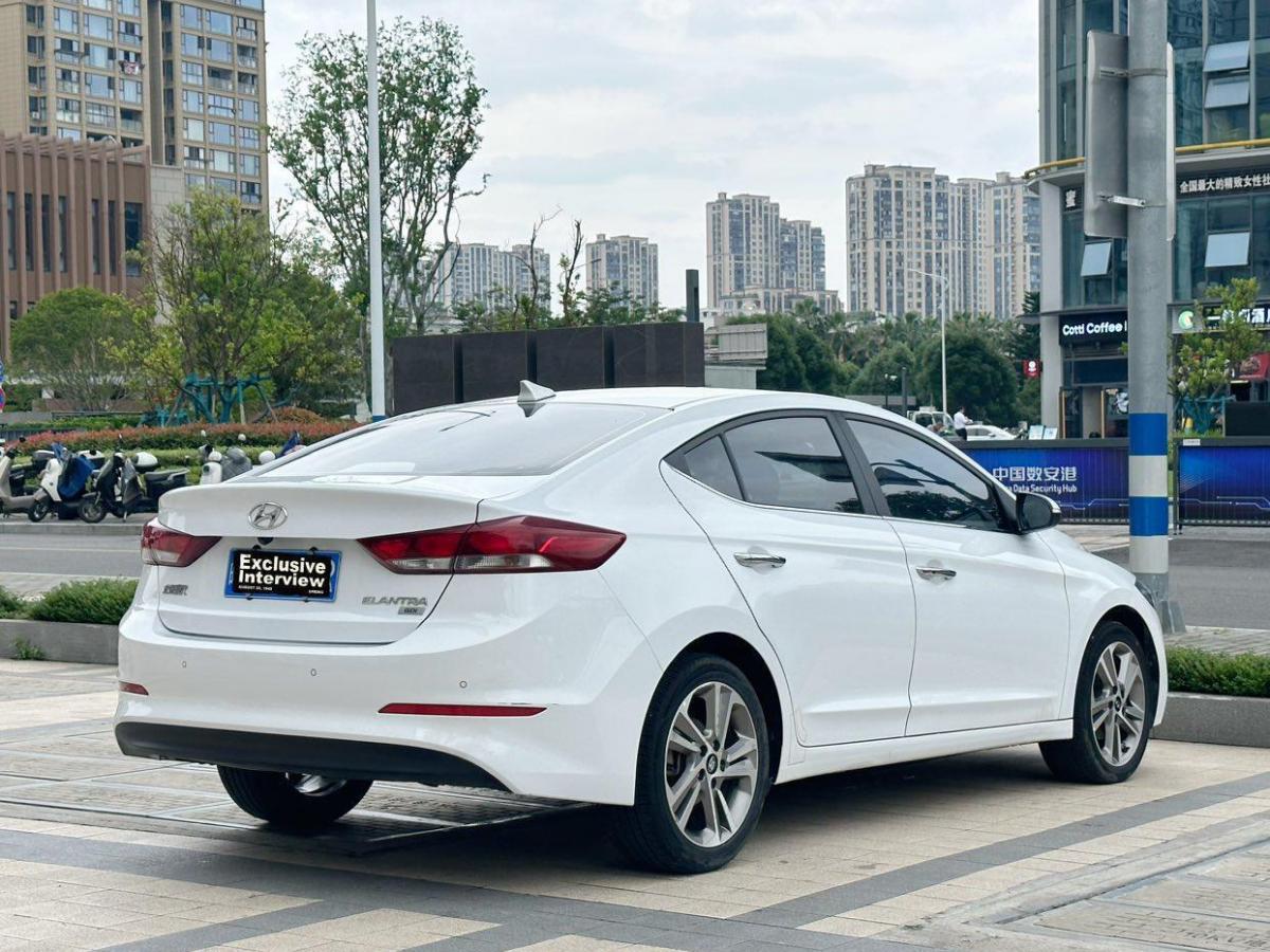 現(xiàn)代 領(lǐng)動(dòng)  2018款 1.6L 自動(dòng)15周年特別版圖片