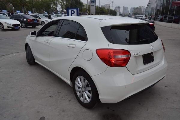 【合肥】2014年4月 奔驰 a级 2013款 a180 1.6t 白色 自动档