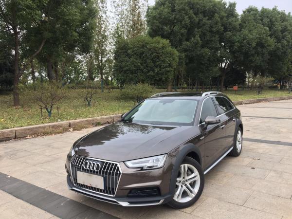 奥迪 奥迪A4  2017款 A4 45TFSI Allroad quattro 时尚型