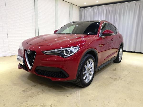 阿尔法·罗密欧 Stelvio  2017款 2.0T 200HP 豪华版