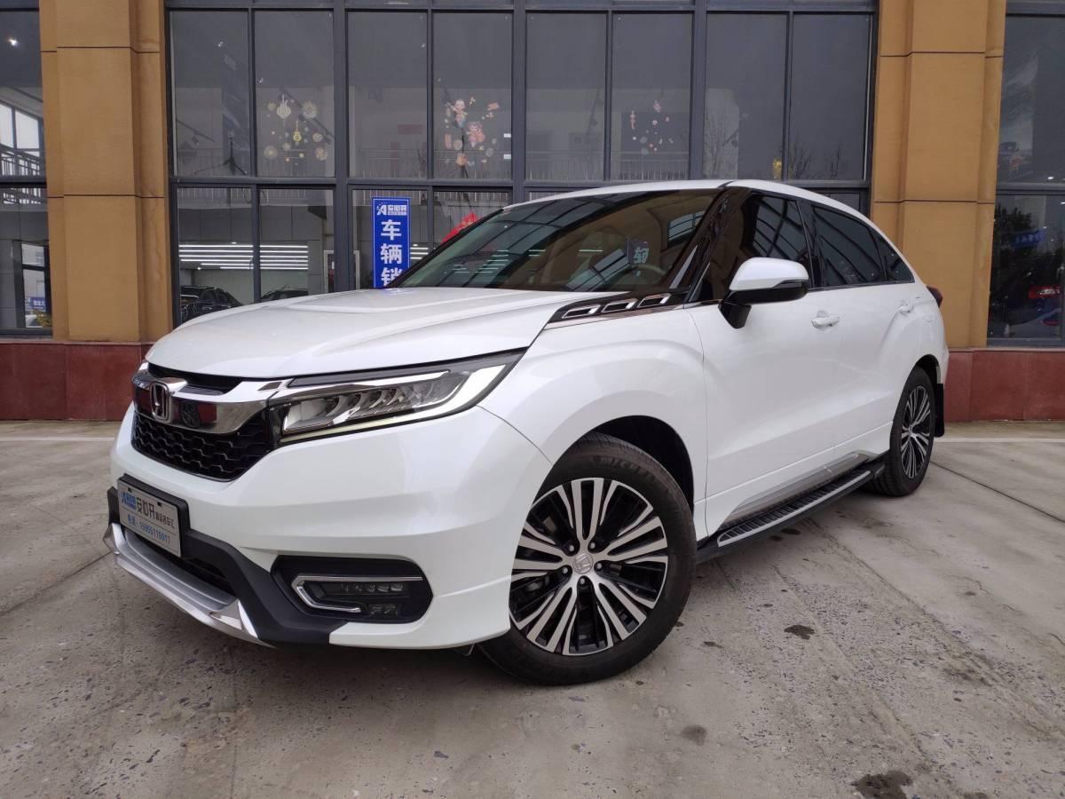 合肥2017年3月本田冠道2017款370turbo两驱豪华版白色手自一体