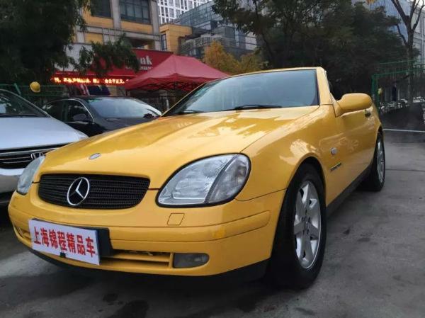 上海2000年6月奔驰奔驰slk级2000款slk230k23t黄色手自一体