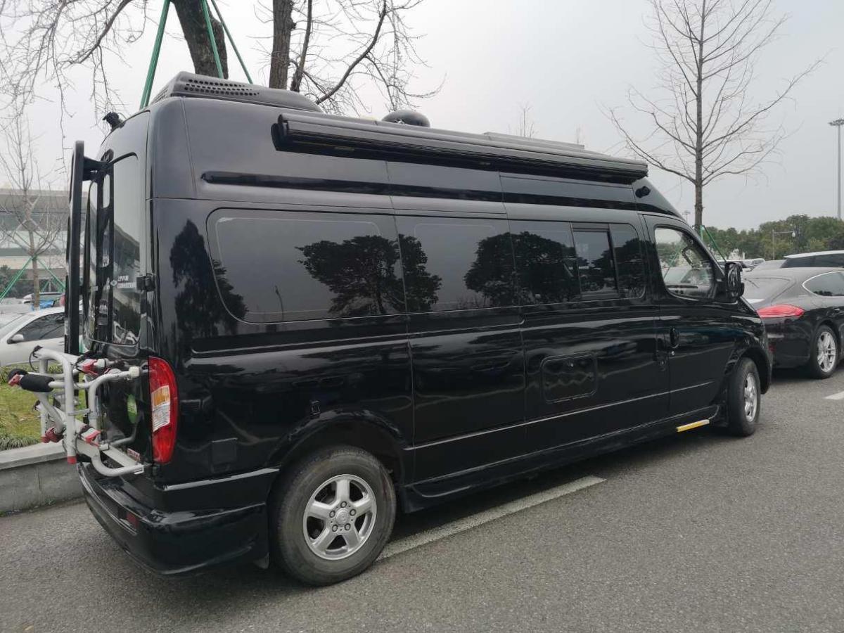 宁波2017年3月大通v80黑色手自一体