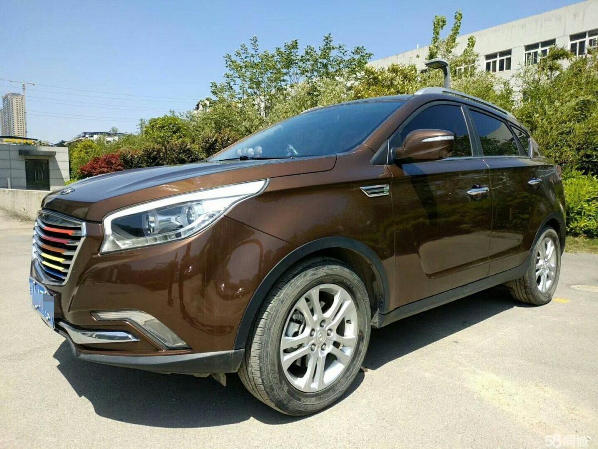 武汉2017年9月华泰圣达菲2017款15t汽油自动两驱尊贵型自动档