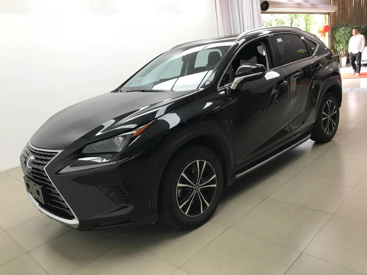 宁波2018年3月2017款雷克萨斯nx300前驱锋行版黑色自动档