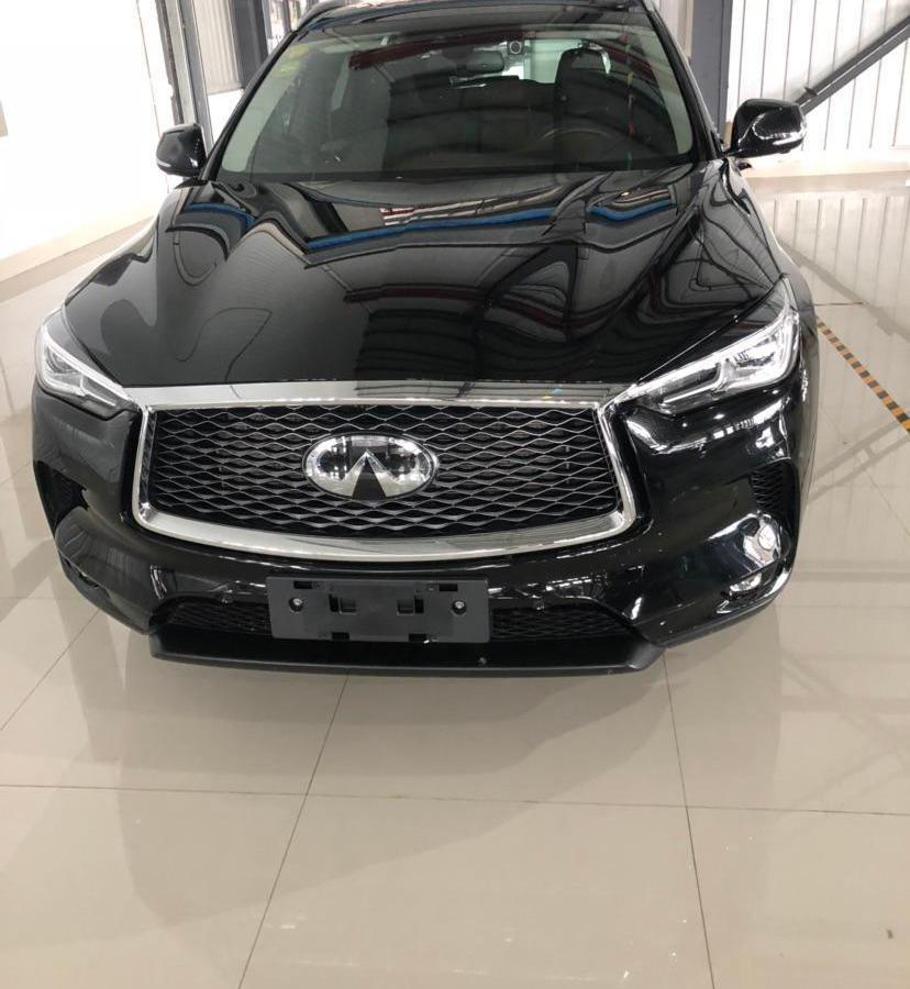 盐城2018年11月英菲尼迪qx502018款20t四驱智能版黑色手自一体