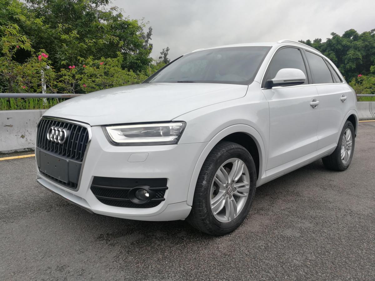 深圳2015年9月奥迪奥迪q32015款40tfsiquattro越野型白色自动档