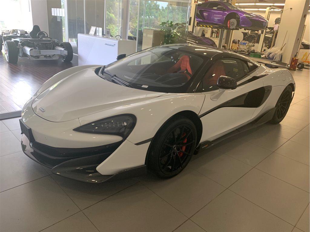 武汉未上牌迈凯伦600lt2018款38tcoupe白色自动档