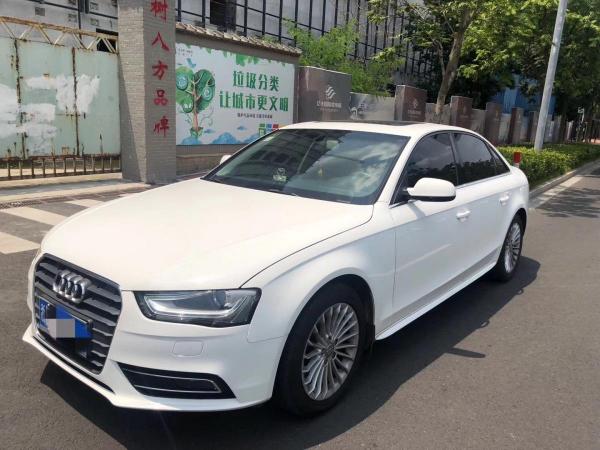 奥迪 奥迪A4L  2013款 35 TFSI 自动豪华型