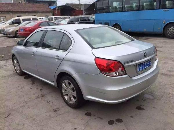 【上海】2009年5月 大众 朗逸 1.6 银灰 手自一体