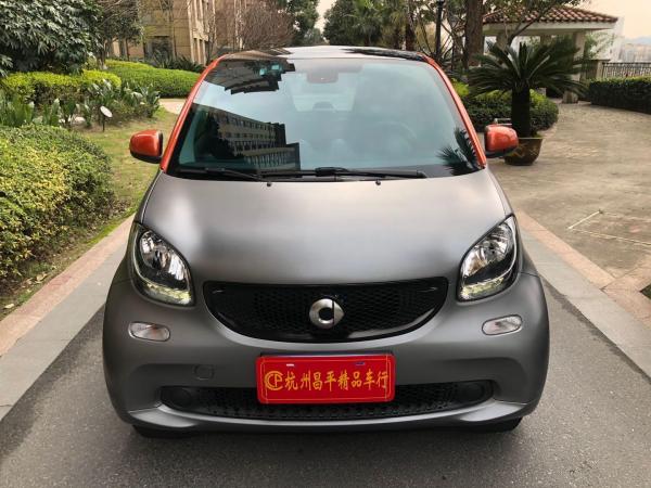 smart fortwo  2018款 1.0L 52千瓦硬顶激情版