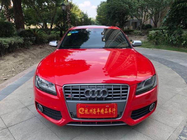 奥迪 奥迪S5  2010款 S5 3.0T Sportback