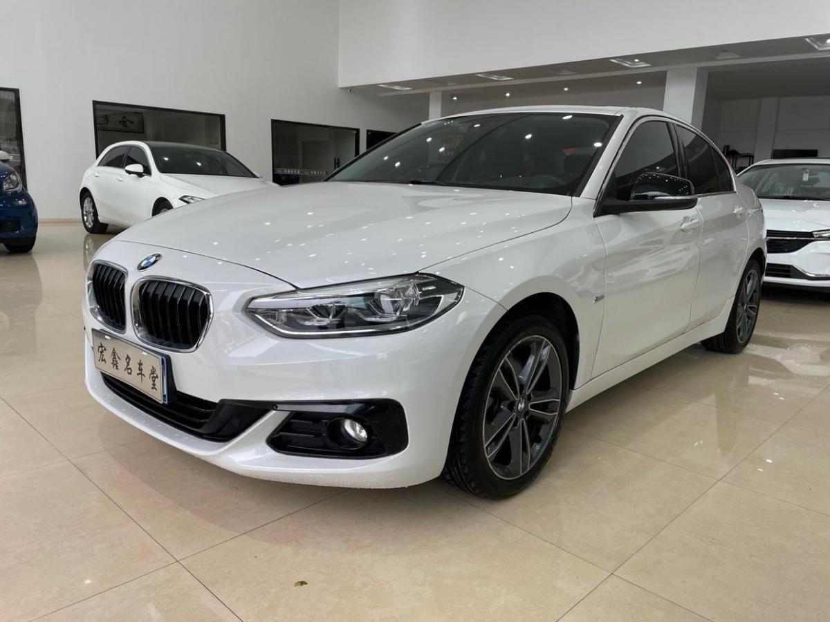 温州2018年11月宝马宝马1系2018款118i设计套装型白色手自一体