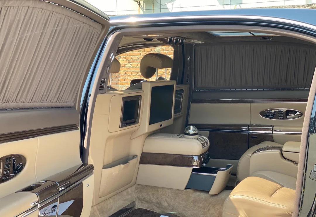 【上海】2013年8月 迈巴赫 迈巴赫 2009款 6.0t 62 齐柏林 自动档