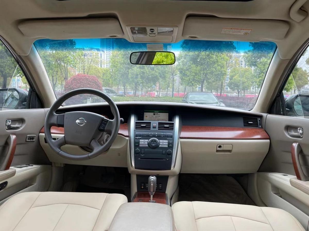 【武汉】2005年7月 日产 天籁 2005款 230jm-s 自动档