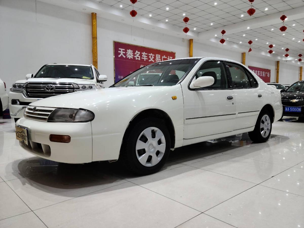 日產(chǎn) 藍(lán)鳥  2001款 2.0 自動圖片