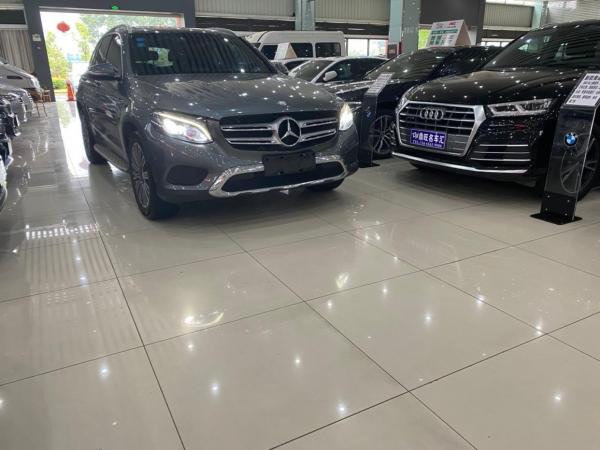 奔驰 奔驰GLC  2018款 GLC 260 4MATIC 动感型