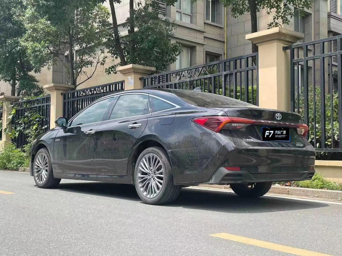 丰田 亚洲龙 2019款 双擎 2.5l xle尊贵版 国vi图片