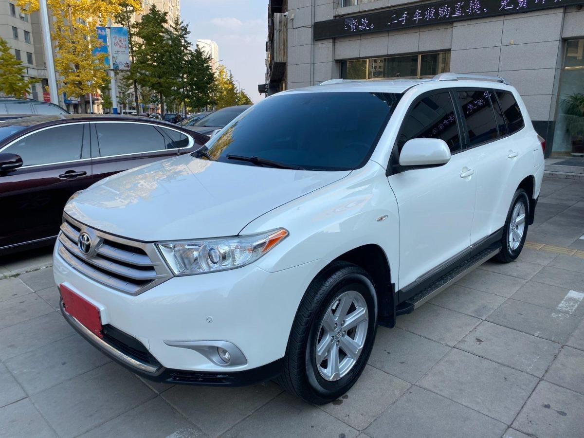 鞍山2013年5月丰田汉兰达2013款27l两驱5座紫金版白色自动档