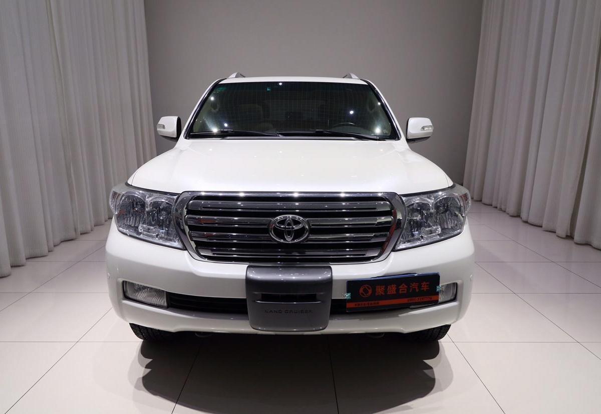 乌鲁木齐2012年6月丰田兰德酷路泽进口2012款40l中东60周年纪念版白色