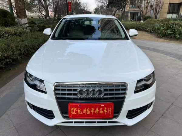 奥迪 奥迪A4L  2010款 2.0 TFSI 舒适型