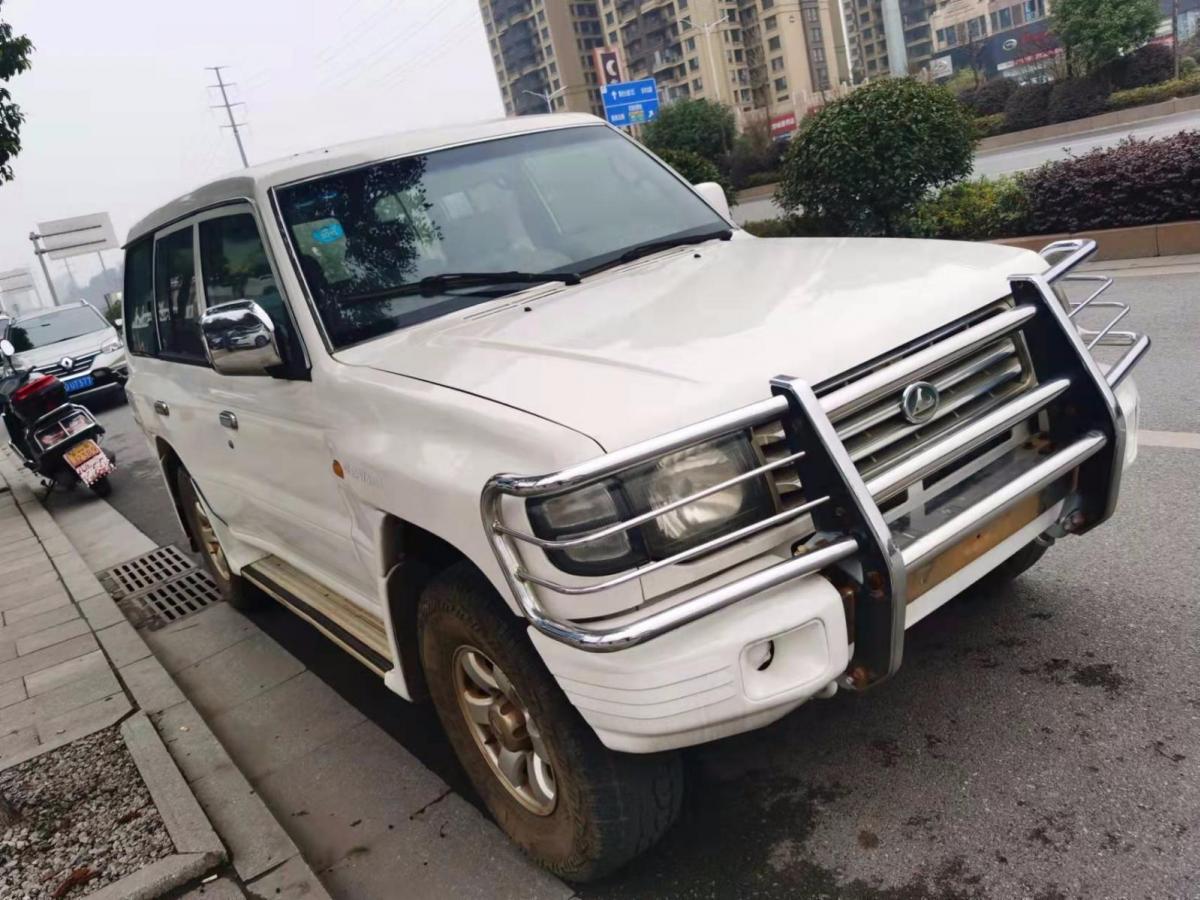 猎豹黑金刚新车报价 Clo8xGHWcnGAPnFYAAPWBSY1LkM167_small_800_600.jpg