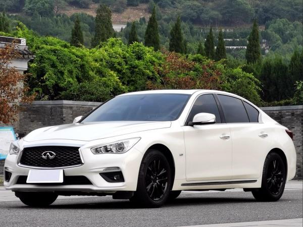 英菲尼迪 Q50L  2018款  2.0T 舒适版 国VI