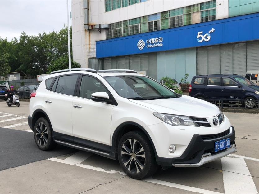 2014年12月豐田 RAV4榮放  2015款 2.5L 自動(dòng)四驅(qū)豪華版