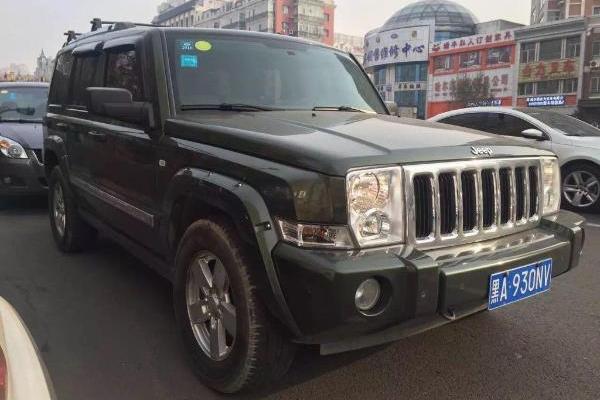 【浙江】2008年5月 jeep 指揮官 5.7 hemi 綠色 手自一體