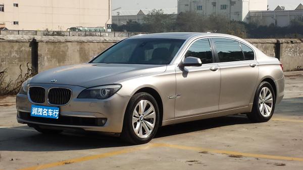 宝马 宝马7系  2009款 730Li 3.0L 豪华型