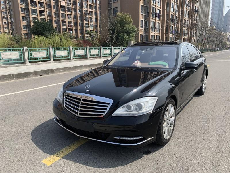 宁波2010年8月奔驰奔驰s级2010款s500l55l4matic黑色自动档