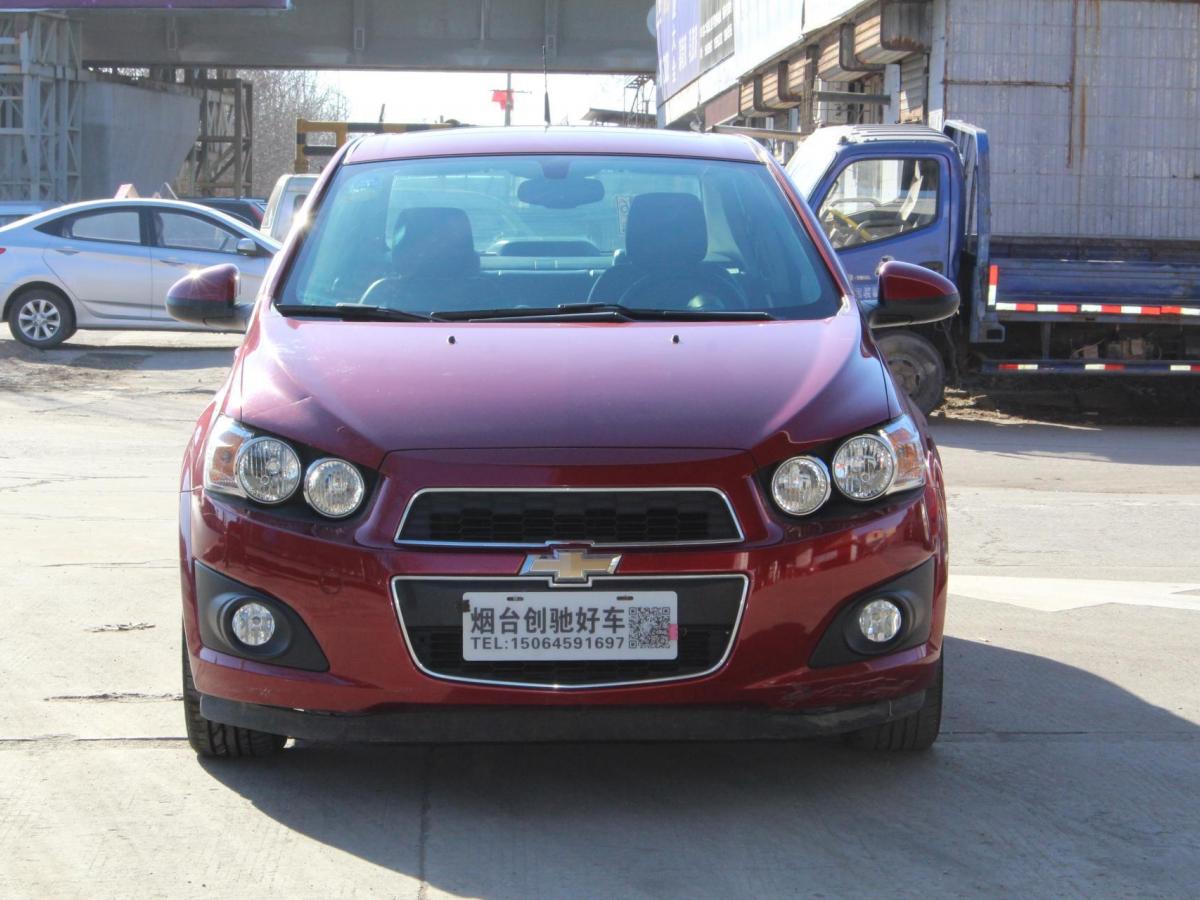 【烟台】2011年11月 雪佛兰 爱唯欧 2011款 1.6l sx 红色 自动档
