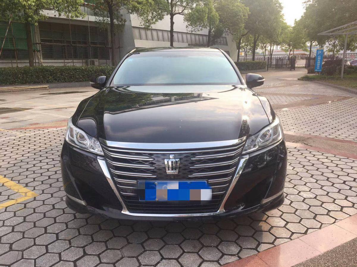 【赣州】2015年01月 丰田 皇冠  关注￥0万联系人:156****9182求购