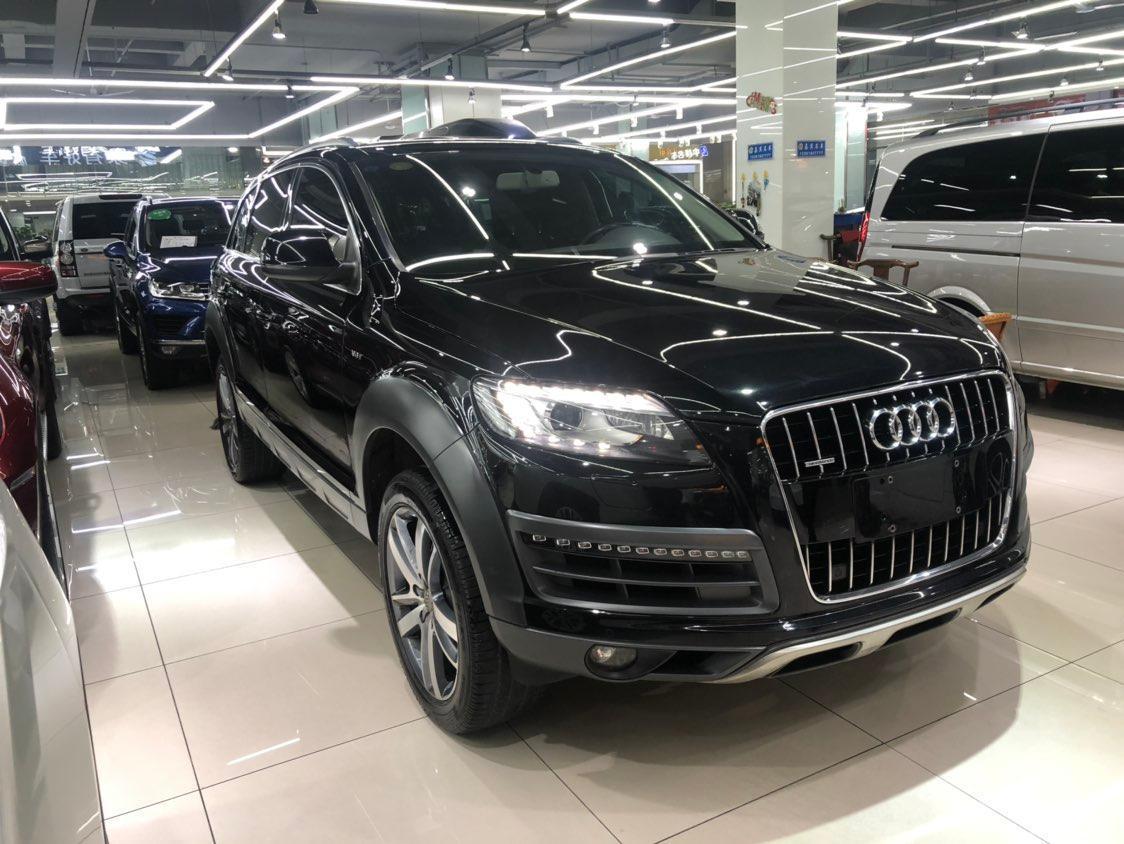 杭州2015年6月奥迪奥迪q72015款40tfsi典藏型黑色手自一体